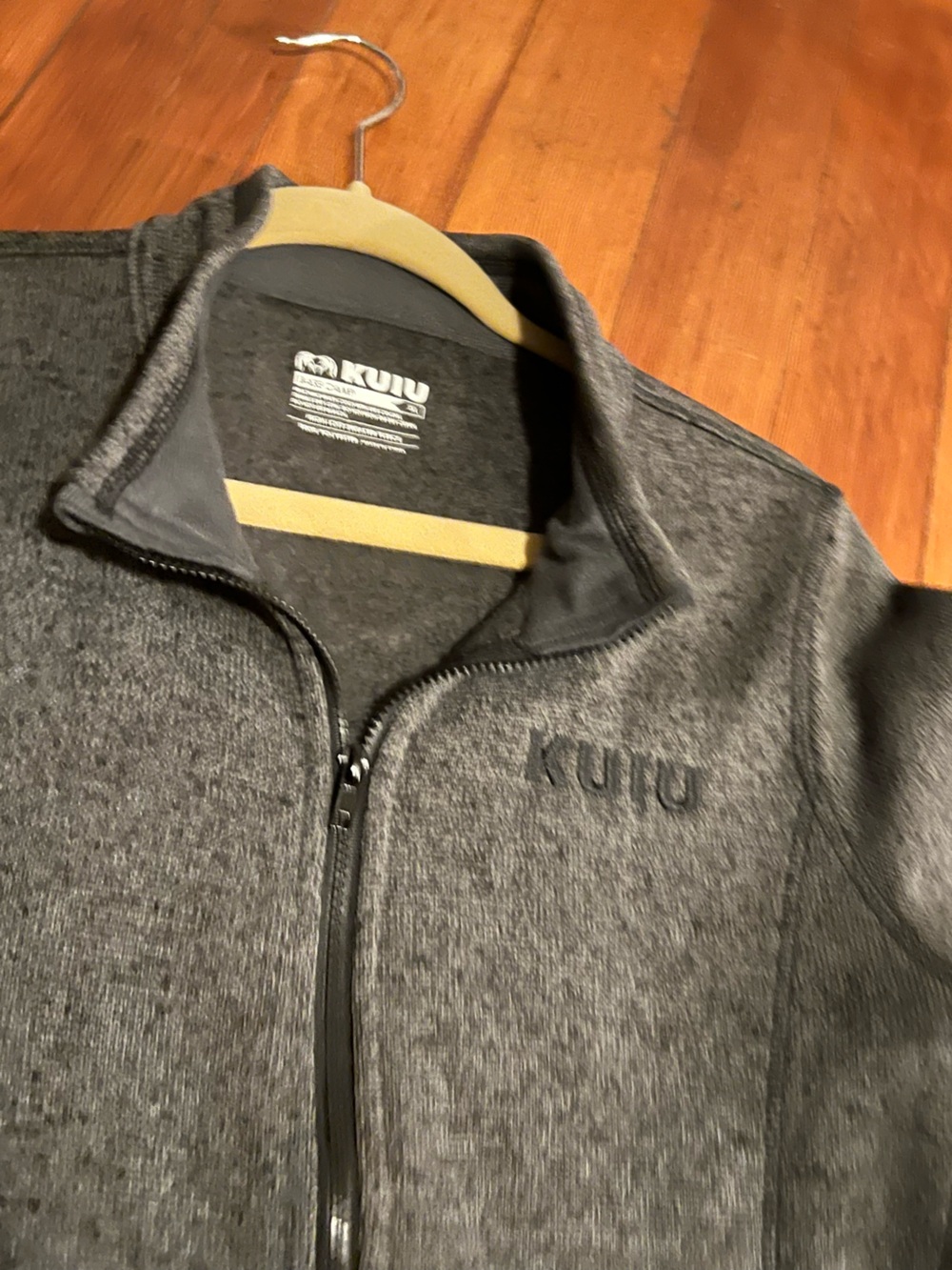 KUIU Women's Charcoal Gray Full-Zip Midlayer Jacket